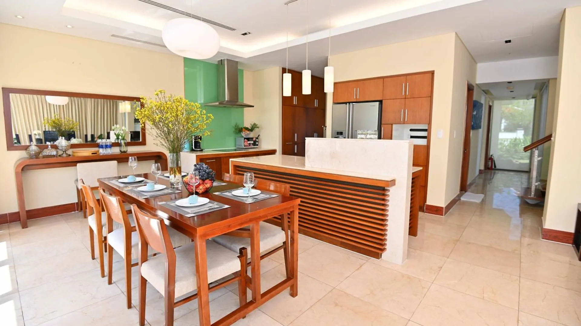 Resort Memories Holiday Beach Villa Da Nang