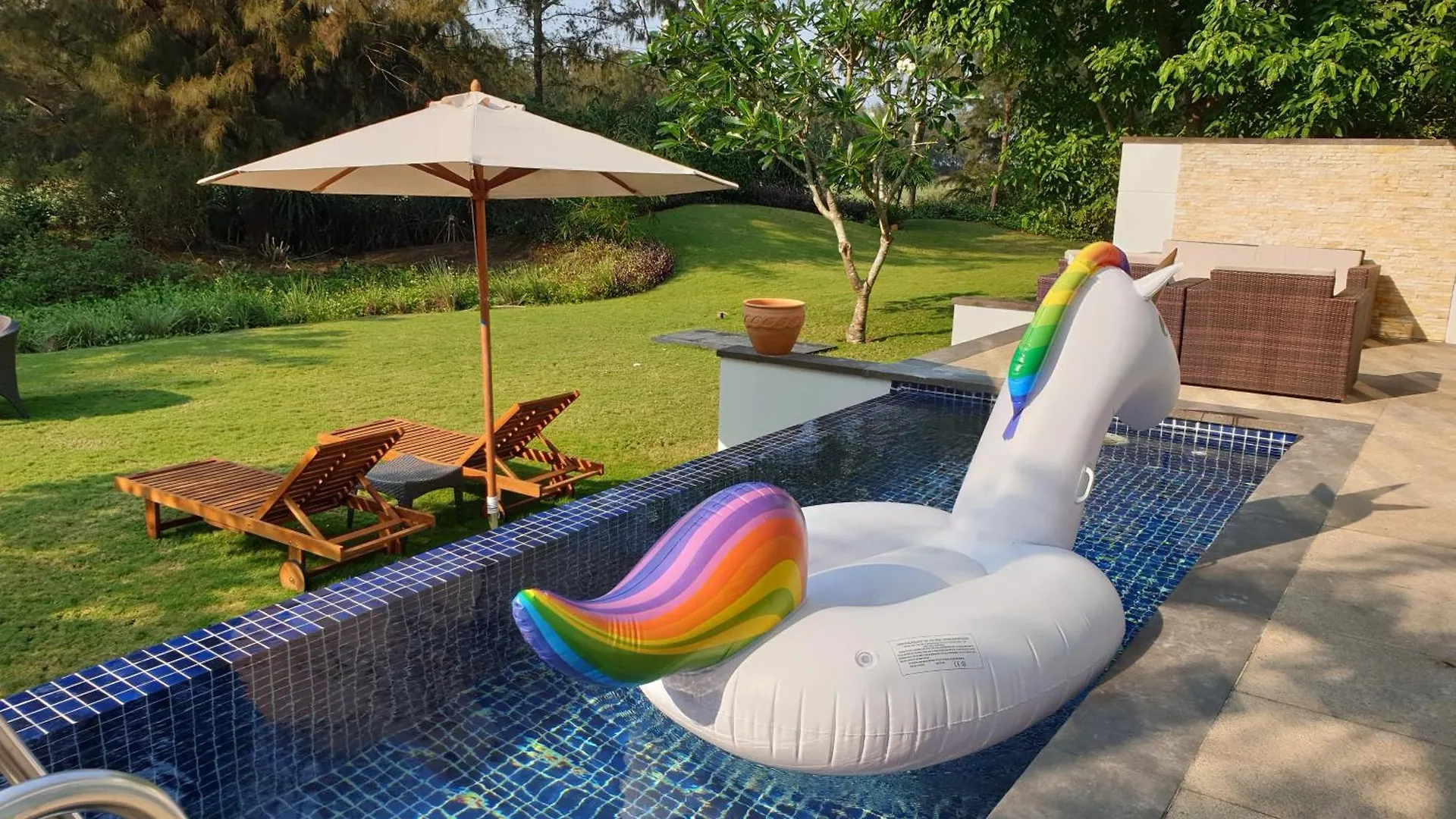 Memories Holiday Beach Villa Da Nang Vietnam
