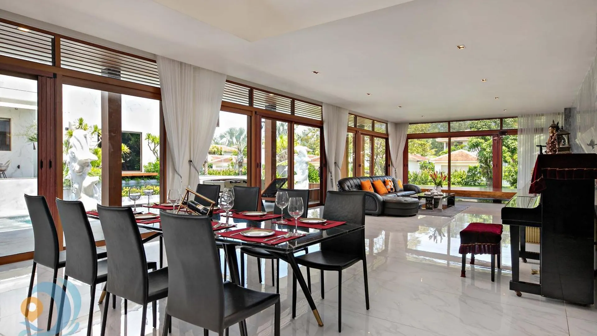 Memories Holiday Beach Villa Da Nang Vietnam